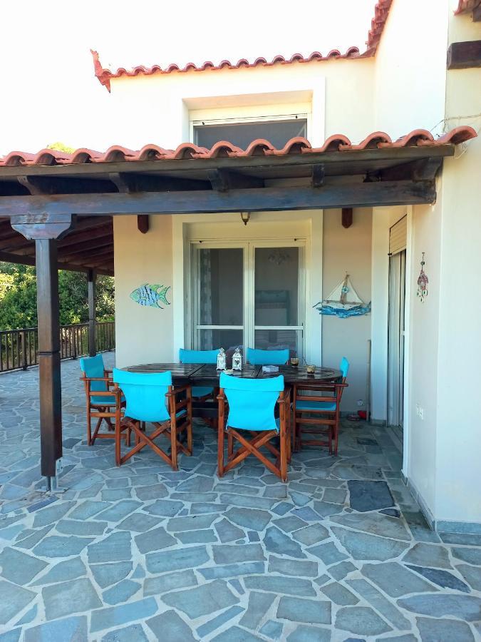 Villa Dimitra Mourteri Exteriör bild