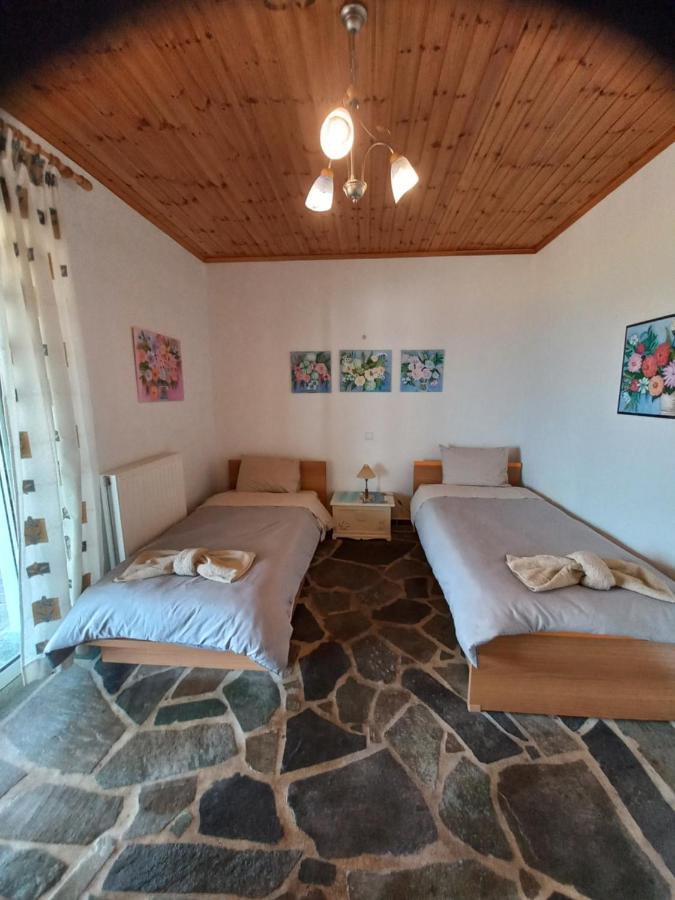 Villa Dimitra Mourteri Exteriör bild