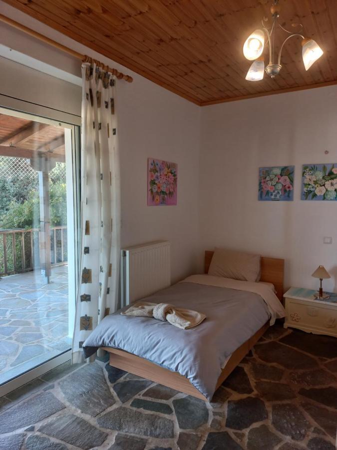 Villa Dimitra Mourteri Exteriör bild
